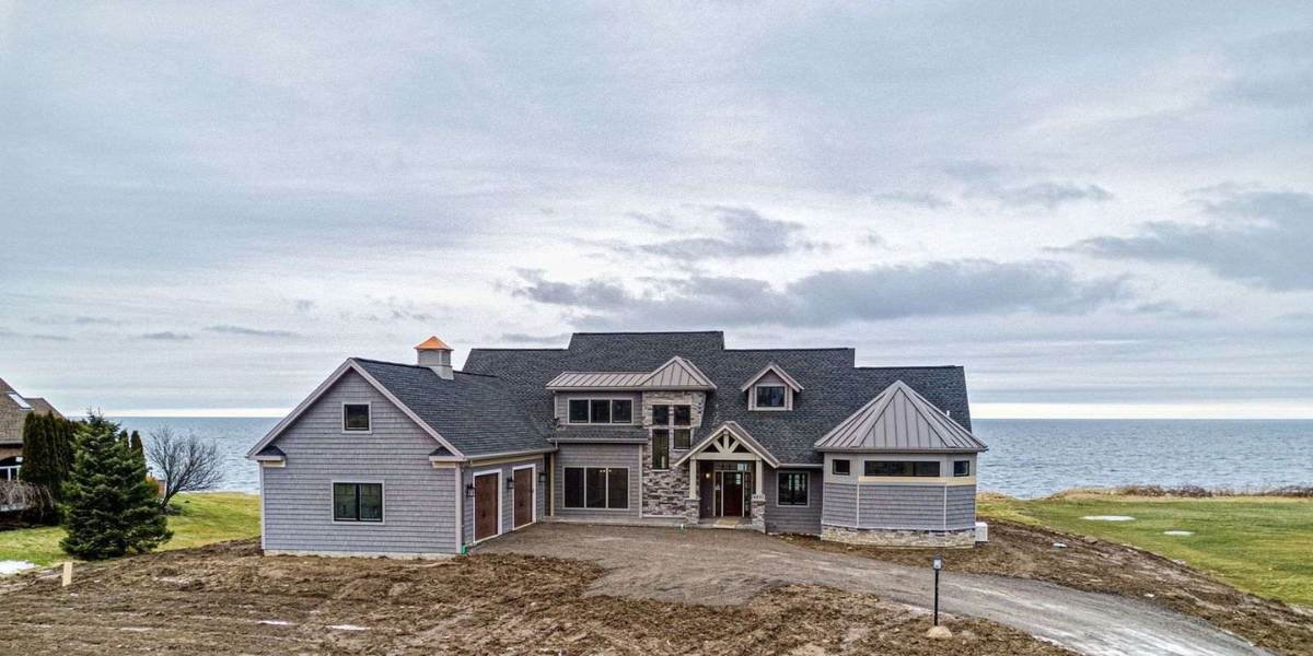 Exterior View of Multi-Generational Custom Home by Gerber Homes in the Rochester Area 