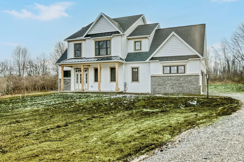 Luxury custom home exterior in greater Rochester area by Gerber Homes