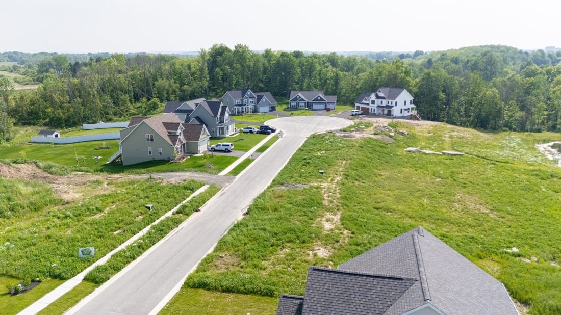 Available lot for sale in Southgate Hills community in Greater Rochester area